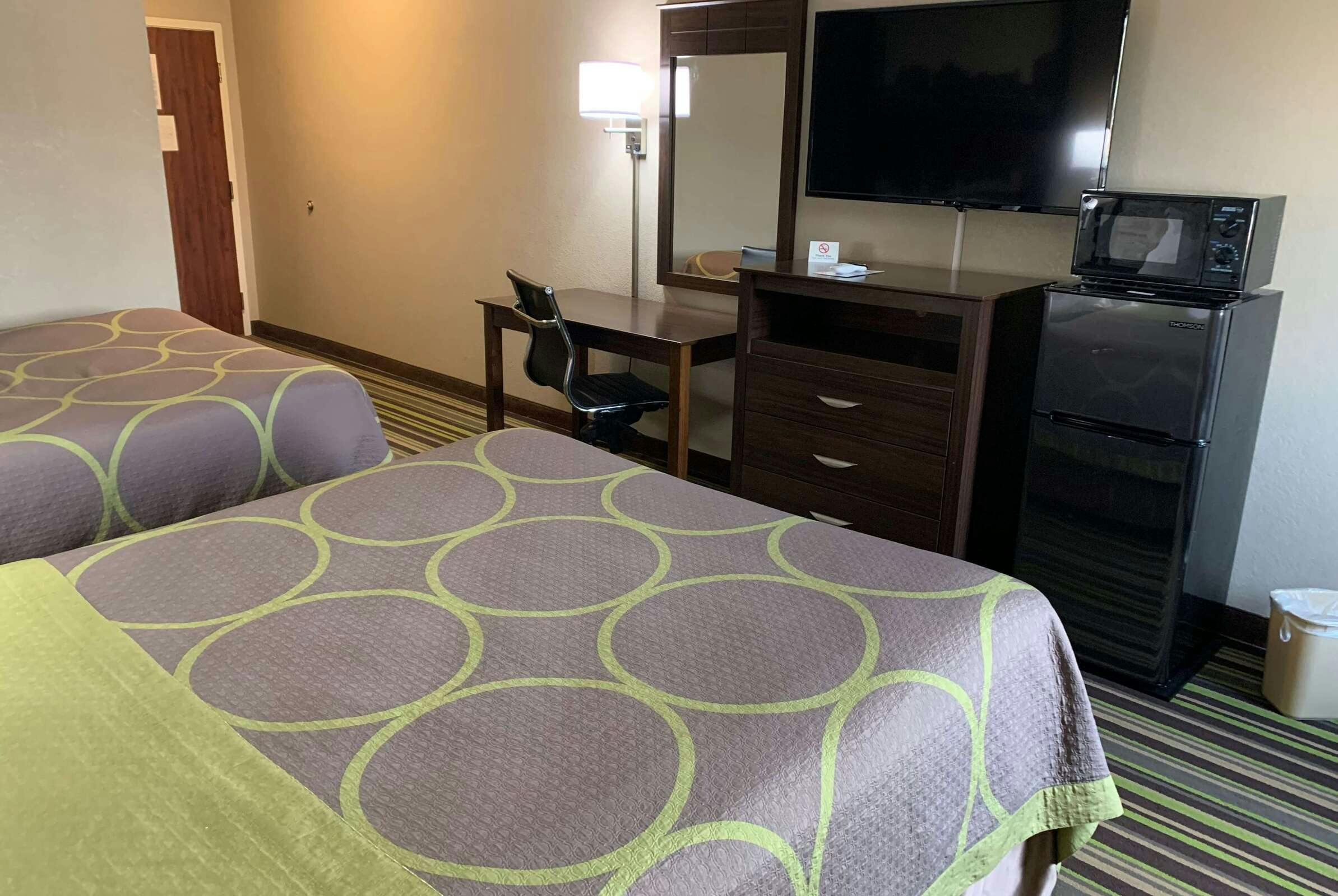 Hotel Super 8 Hernando photo 4