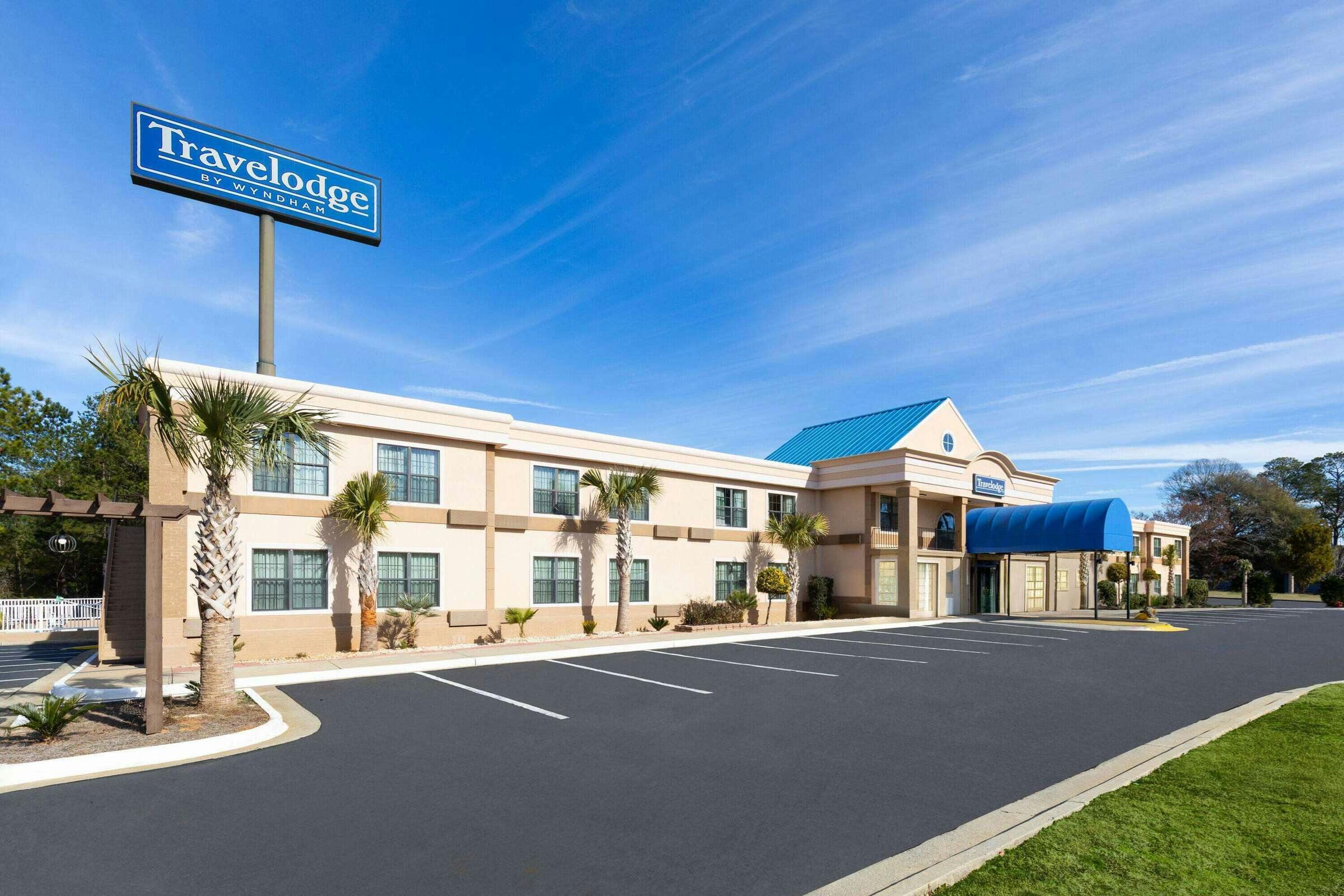 Hotel Travelodge Perry Fairgrounds photo 1