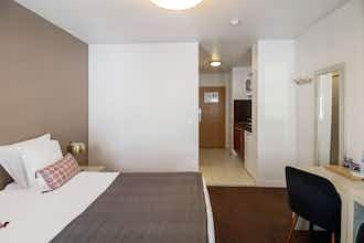 Hotel Appart'City Confort Paris Villejuif photo 2