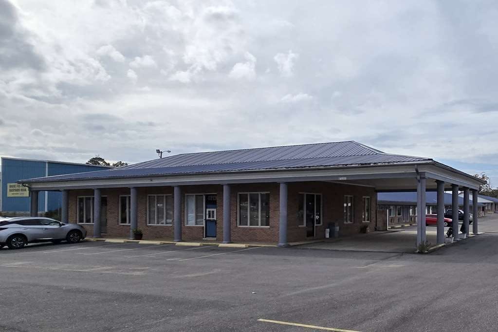 Travelodge Thomasville AL