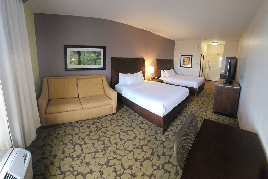 Hotel Wyndham Garden New Orleans Airport photo 2