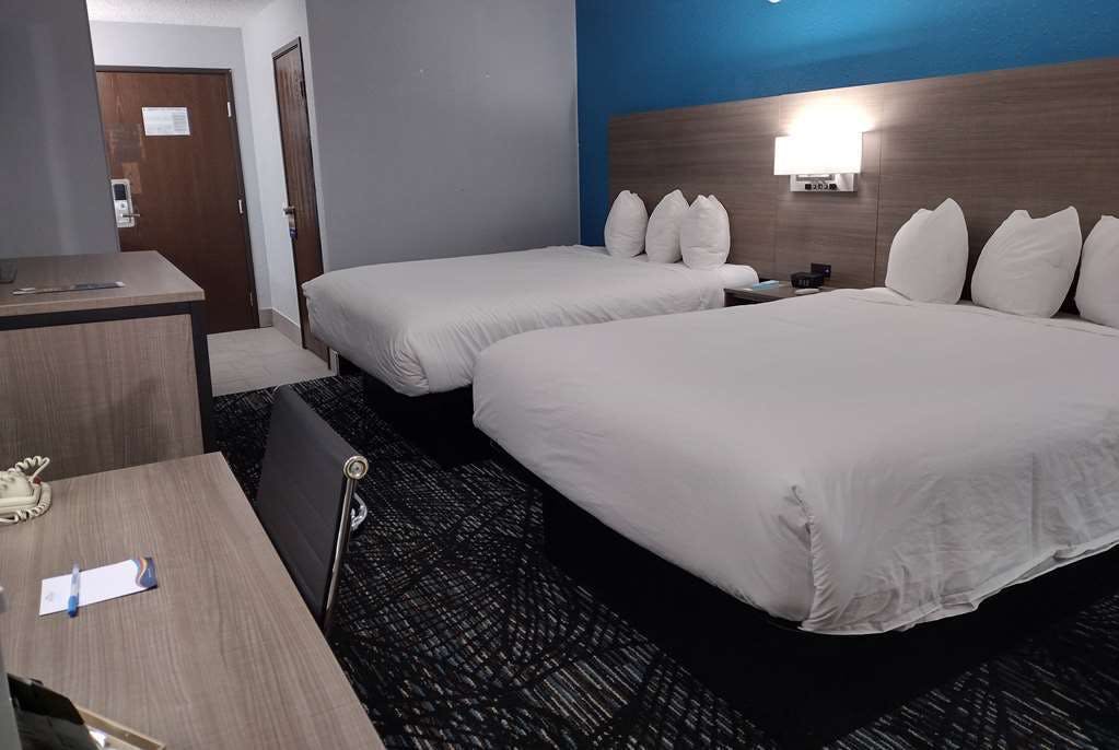 Hotel Baymont by Wyndham Duluth/Spirit Mountain photo 2