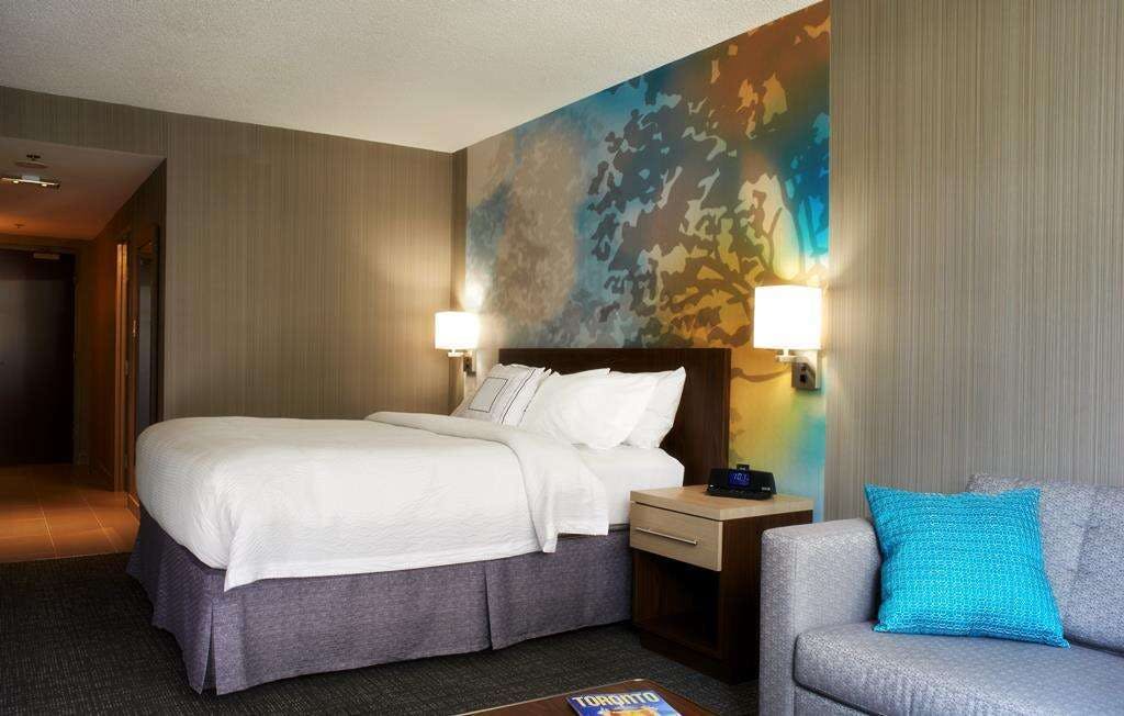Hotel Courtyard by Marriott Downtown Toronto photo 1