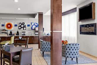 Hotel Best Western St. Louis Airport North Hotel & Suites photo 3