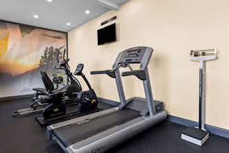 Hotel Best Western St. Louis Airport North Hotel & Suites photo 5