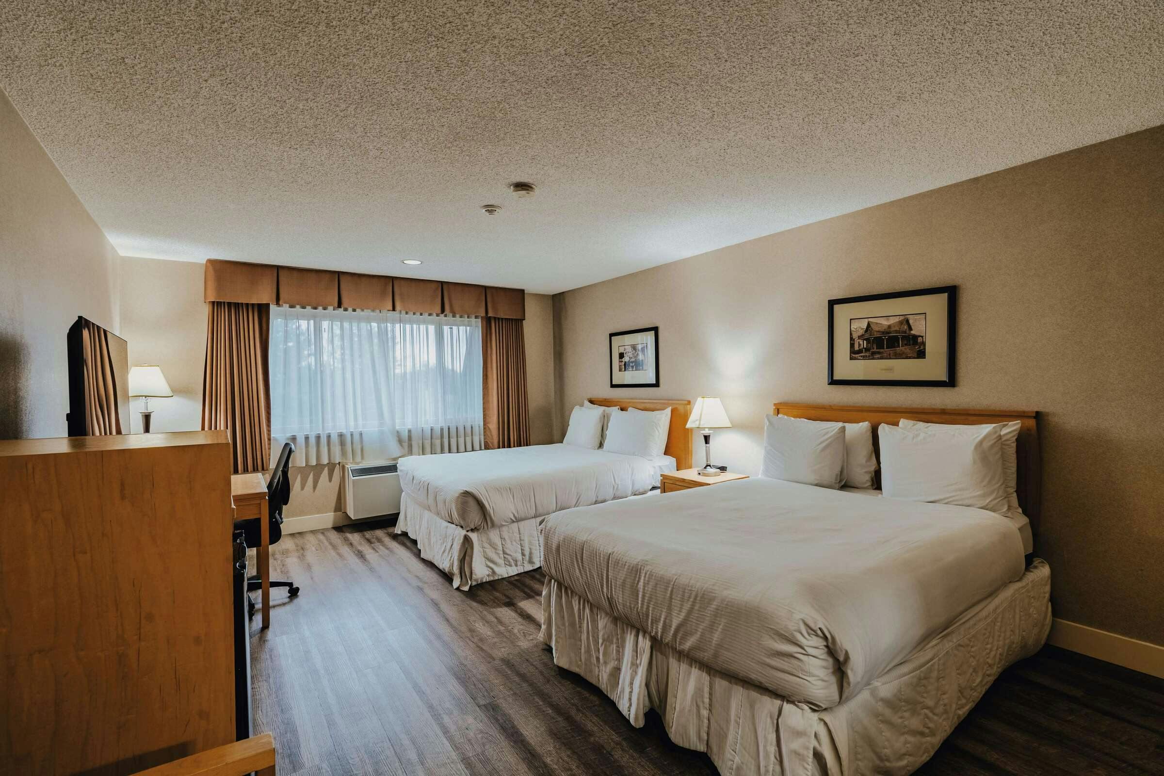 Hotel Sure Stay Plus By Best Western Coquitlam photo 5