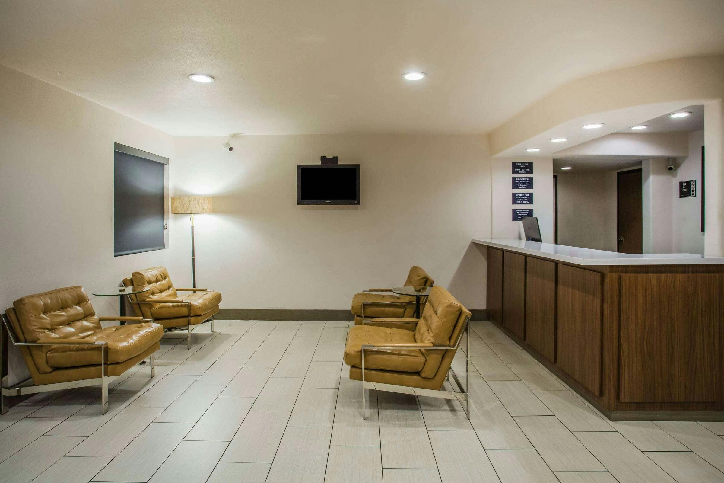Hotel Super 8 Flagstaff photo 3