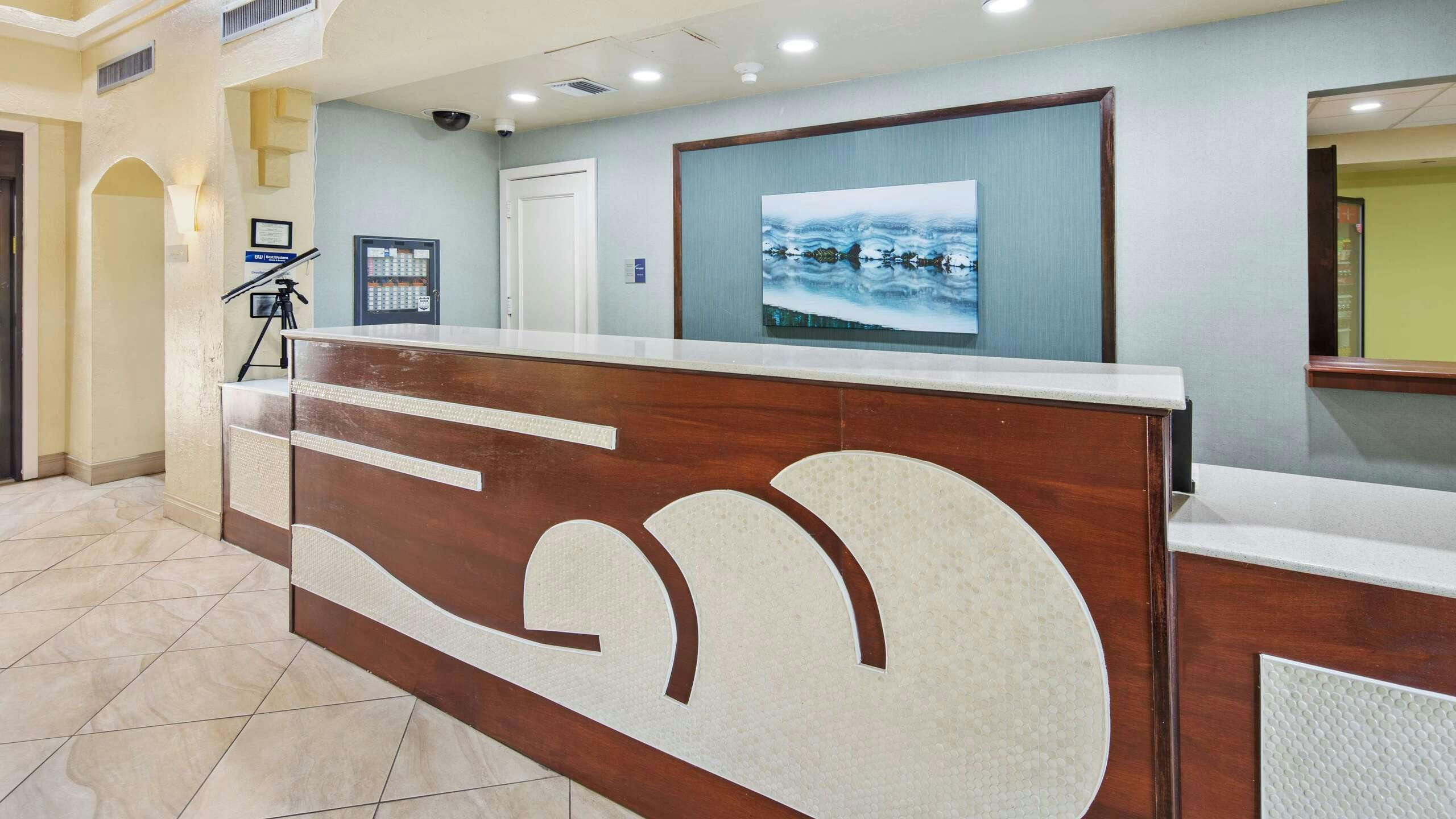 Hotel Best Western Plus Deerfield Beach Hotel & Suites photo 2