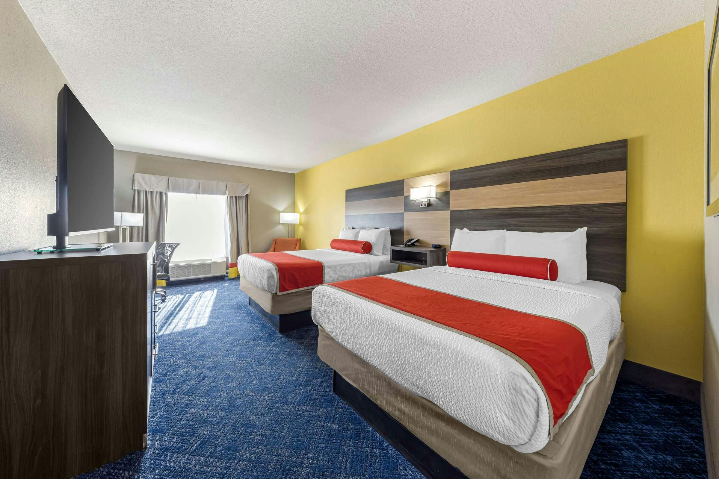 Hotel Best Western Plus Midwest City Inn & Suites photo 1