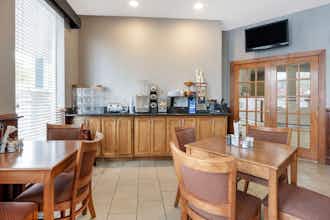Hotel Best Western Wheatland Inn photo 1