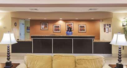 Hotel La Quinta Inn Ste Port Arthur photo 1