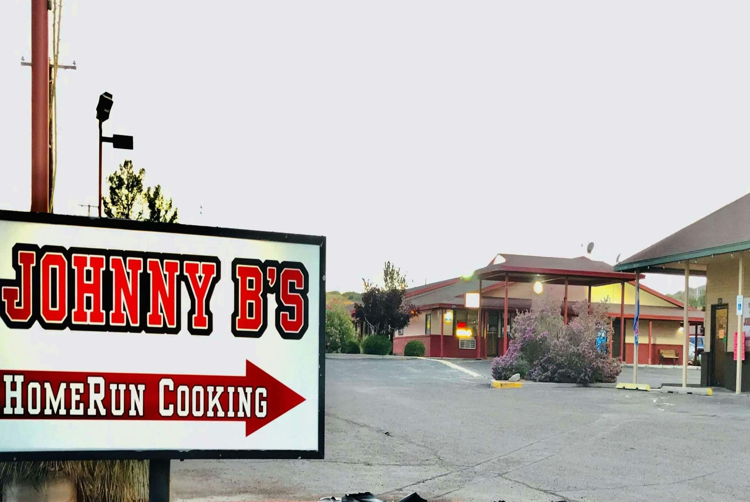 Hotel Travelodge by Wyndham Truth or Consequences photo 2