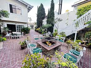 Hotel Catalina Courtyard Suites photo 4