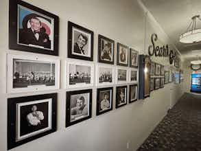 Hotel Catalina Courtyard Suites photo 5