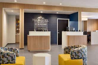 Hotel Microtel Gambrills photo 1