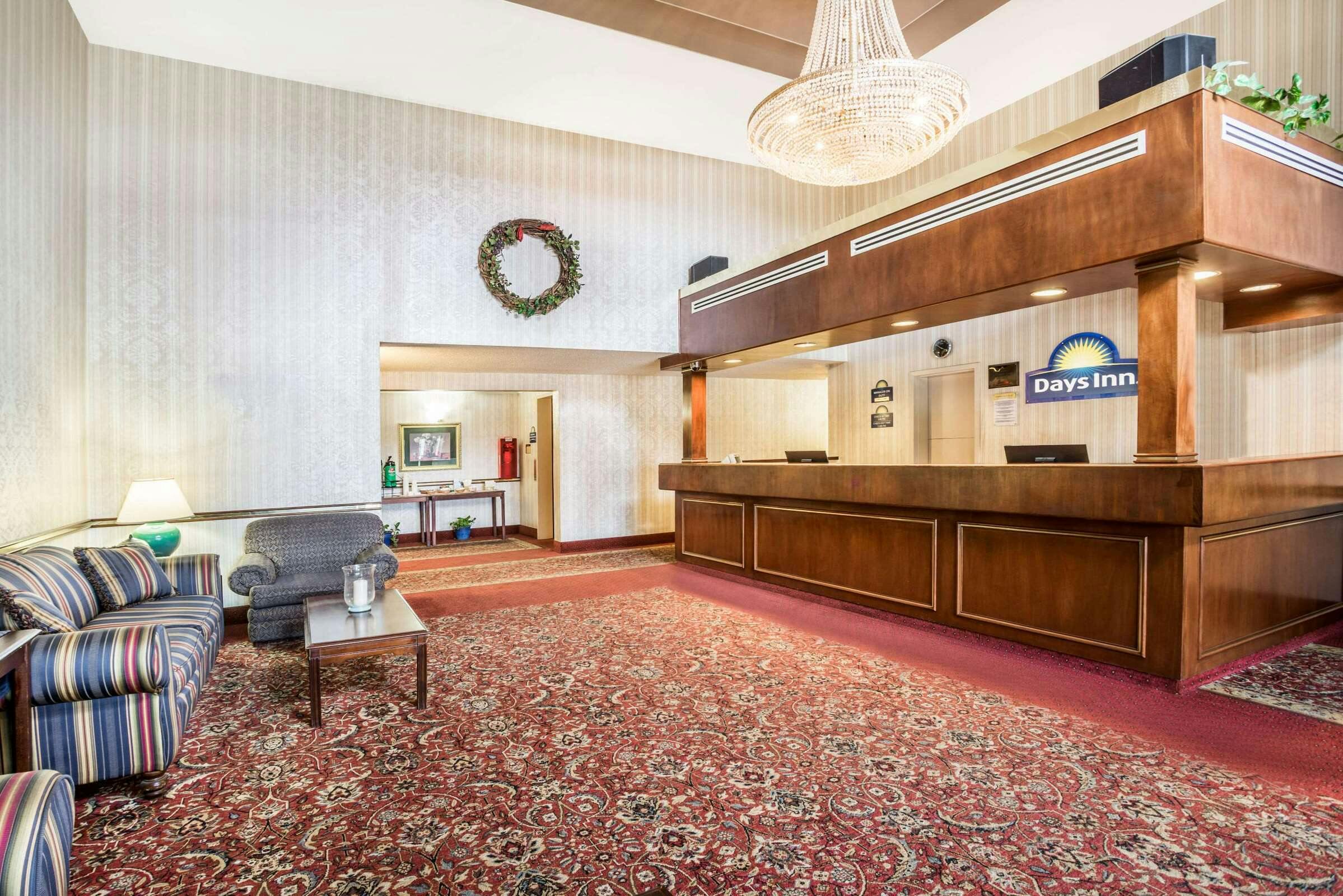 Hotel Days Inn Westminster photo 1