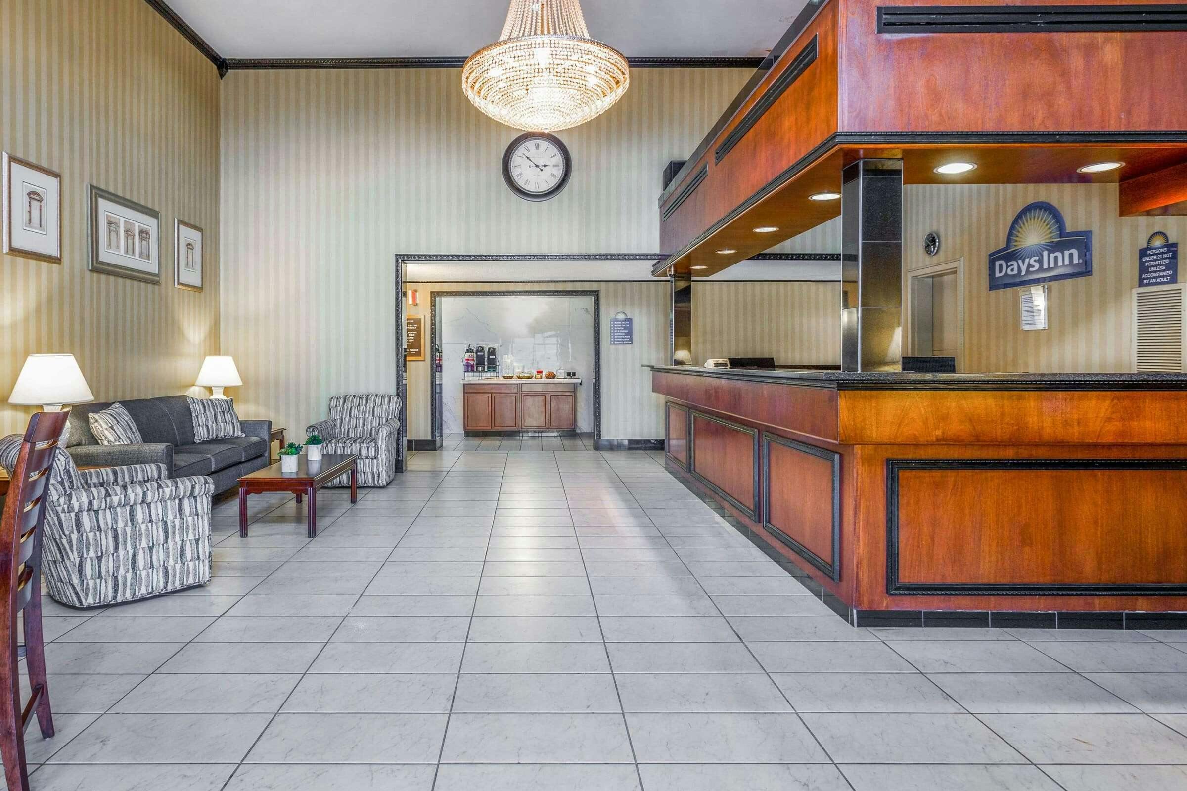 Hotel Days Inn Westminster photo 3