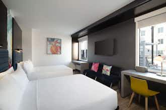 Hotel Aloft Sarasota photo 1