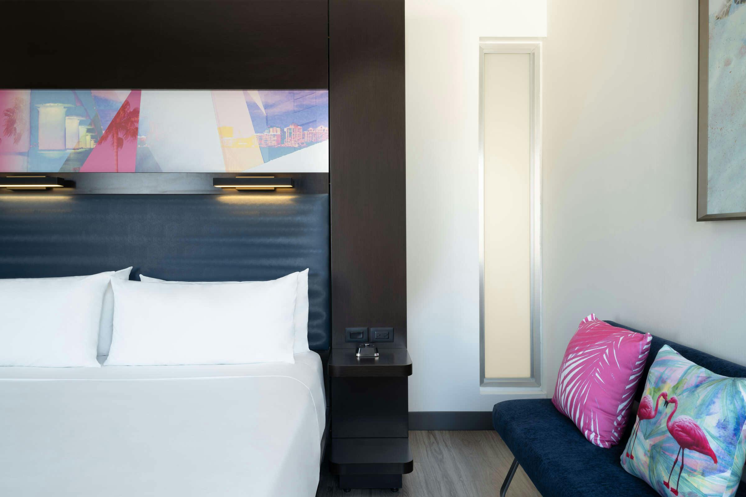 Hotel Aloft Sarasota photo 2