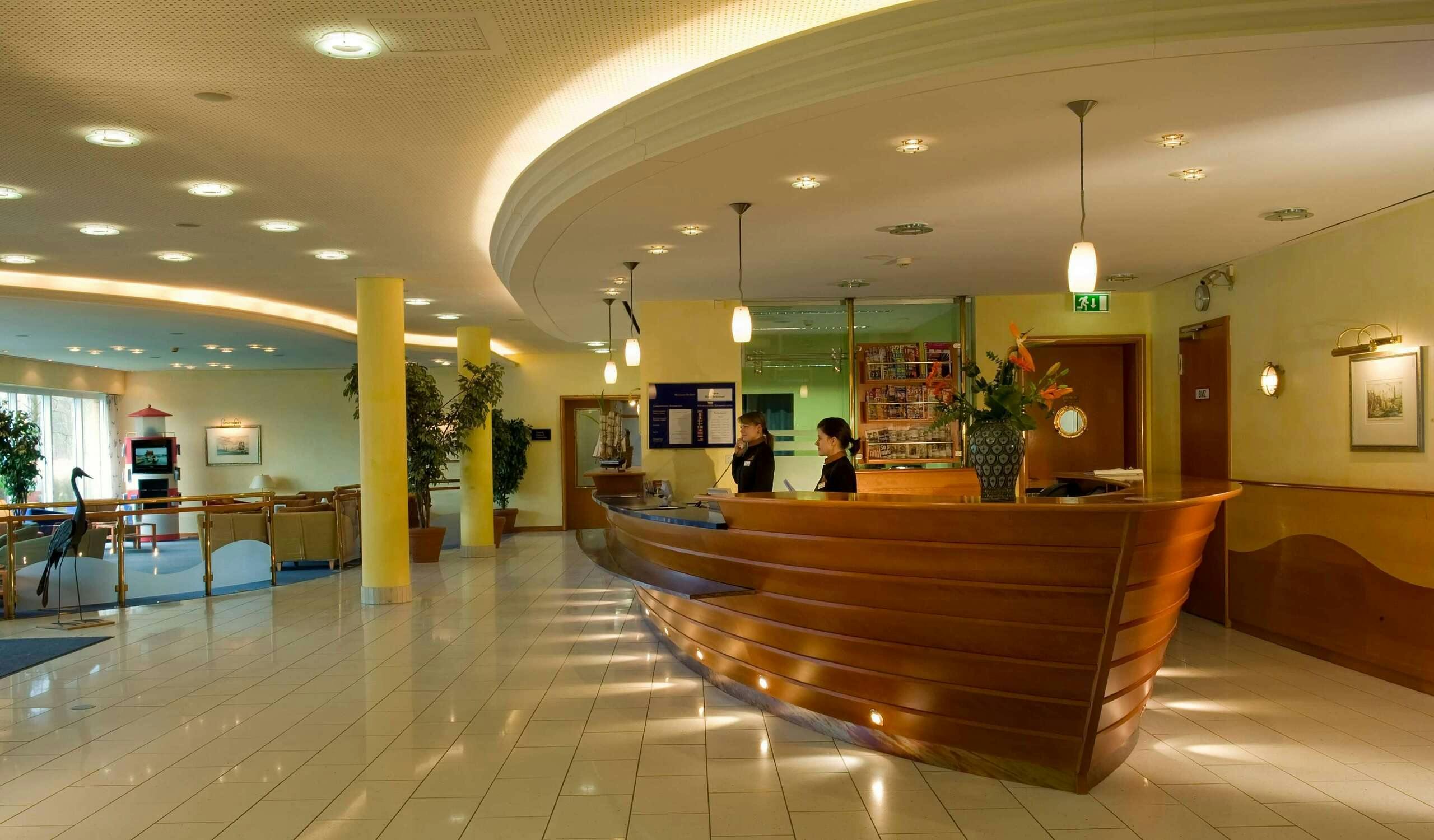 Hotel Wyndham Stralsund photo 2
