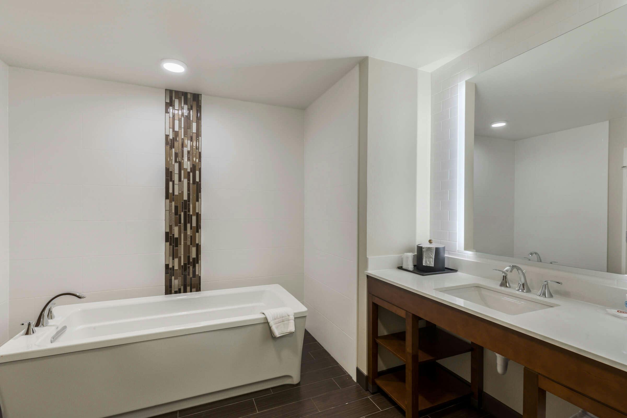 Hotel Comfort Suites Loveland photo 5