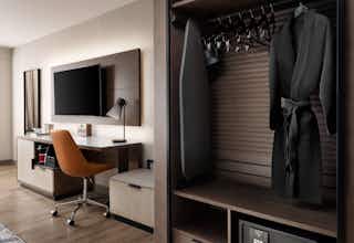 Hotel AC Hotel Arlington National Landing photo 3