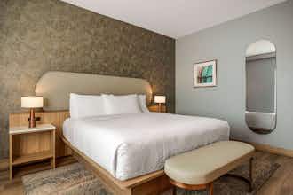 Hotel SeaGlass BeachPlace, Trademark photo 2