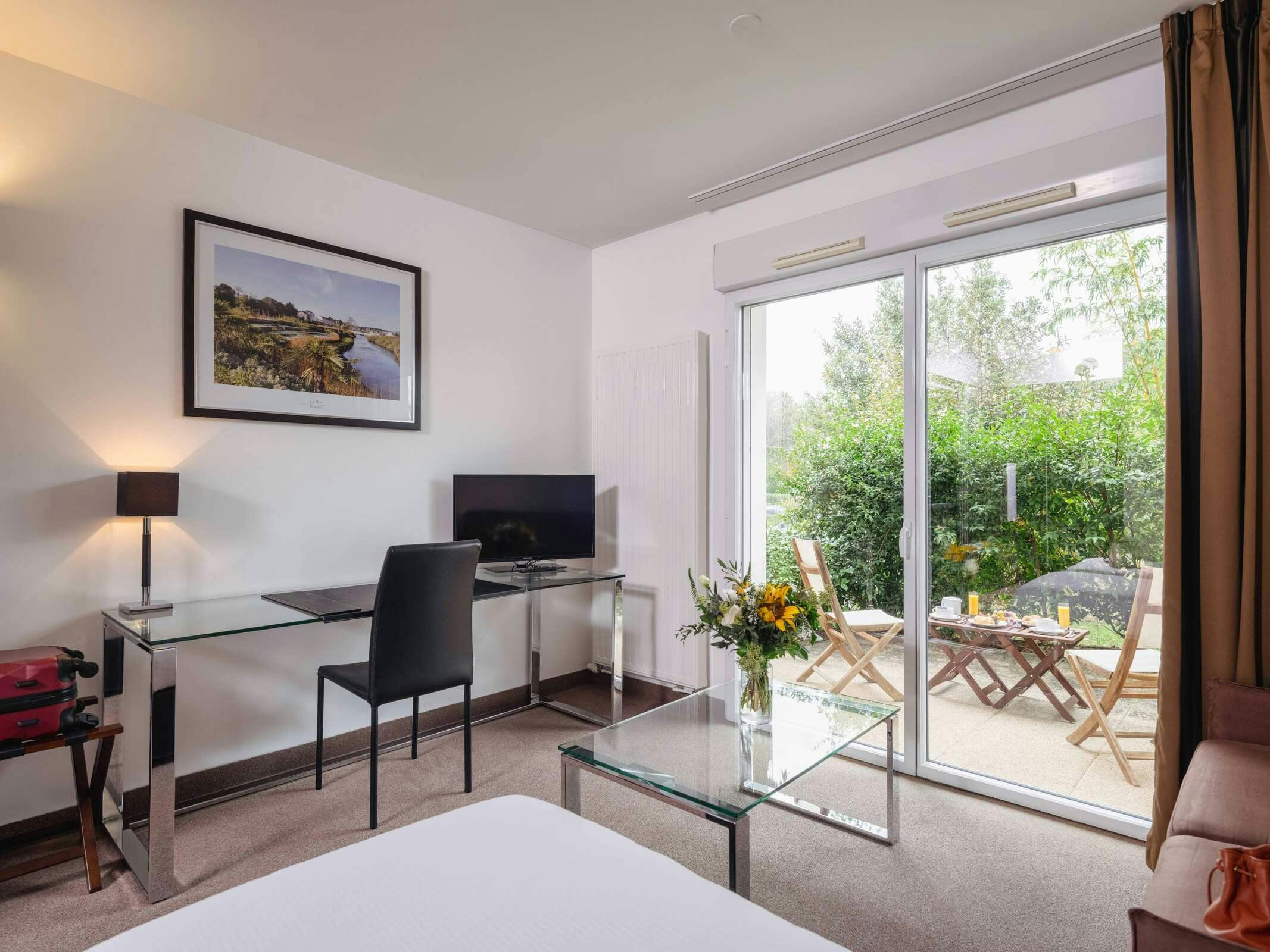 Hotel Westotel Life Nantes Carquefou photo 4