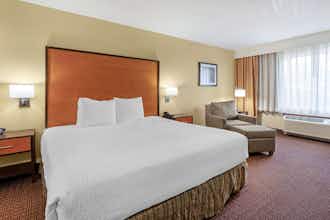 Hotel Best Western Plus Cascade Inn & Suites photo 5
