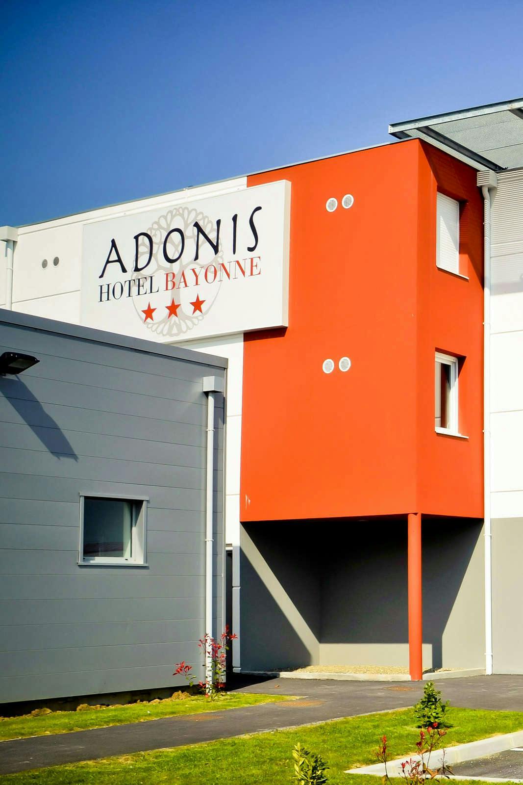 Hotel Adonis Bayonne photo 1