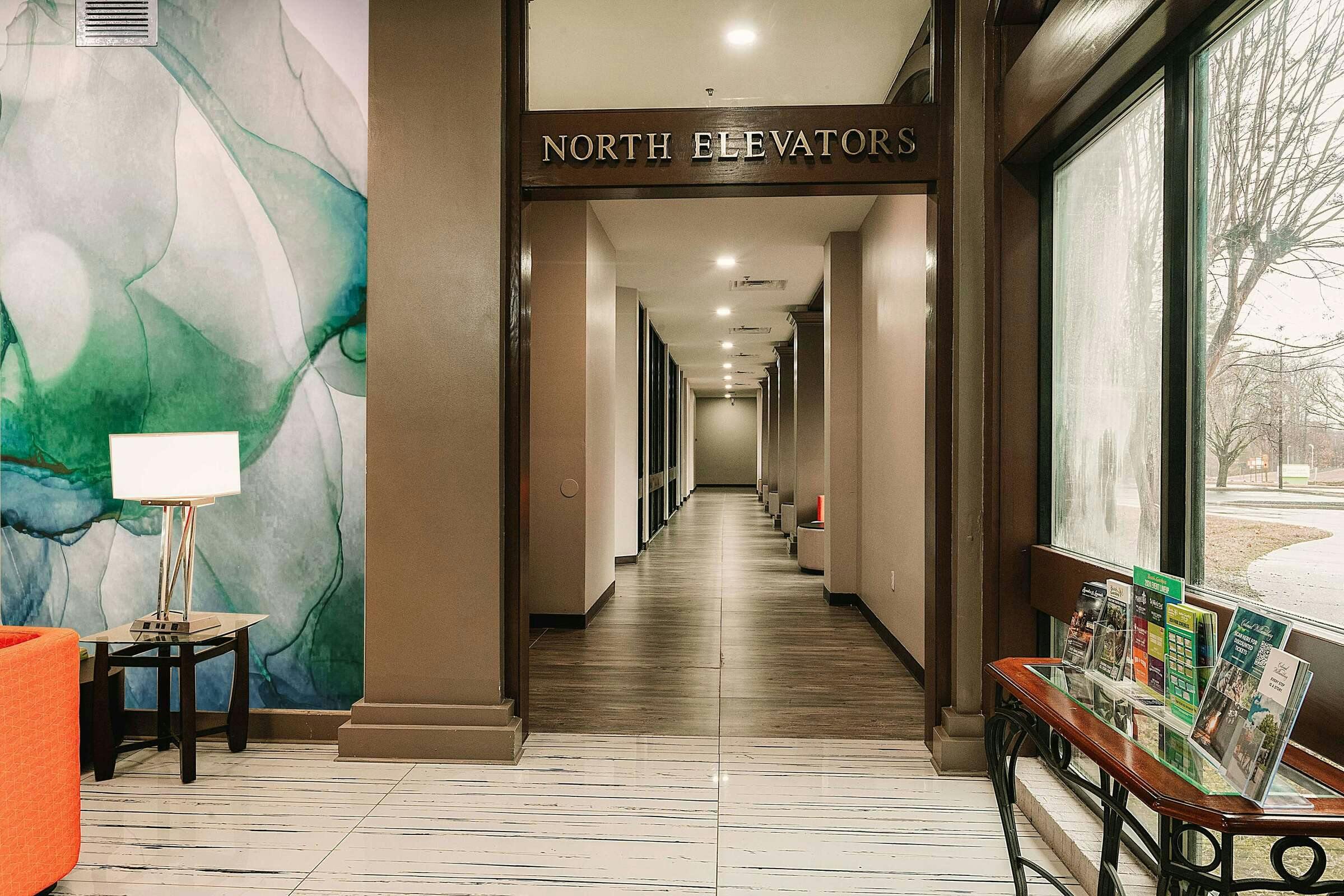 Hotel Wyndham Williamsburg photo 1