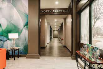 Hotel Wyndham Williamsburg photo 1