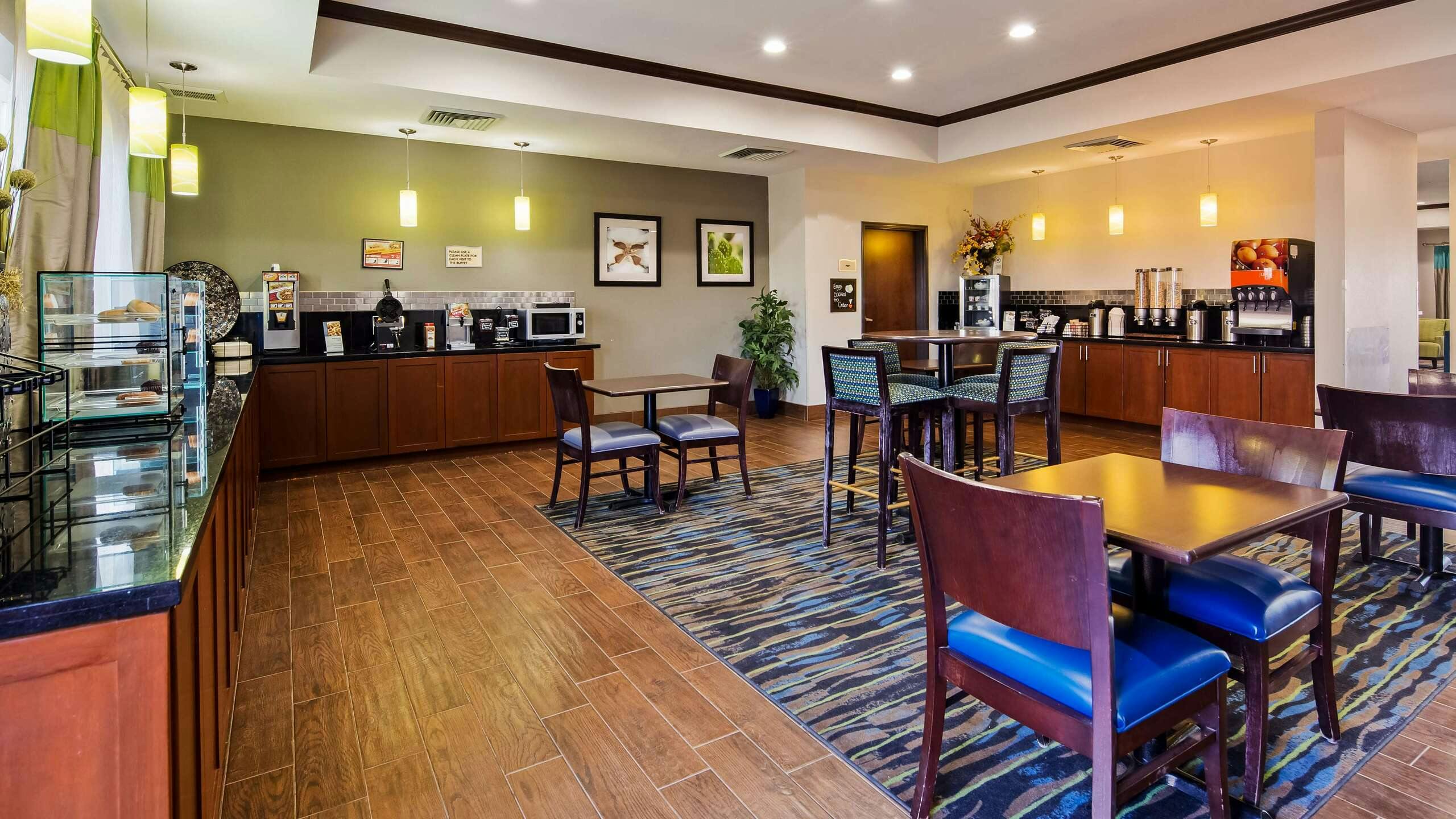 Hotel Best Western Plus Denver City Hotel and Suites photo 3