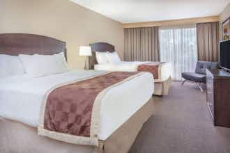 Hotel Baymont Inn Suites Red Deer photo 5