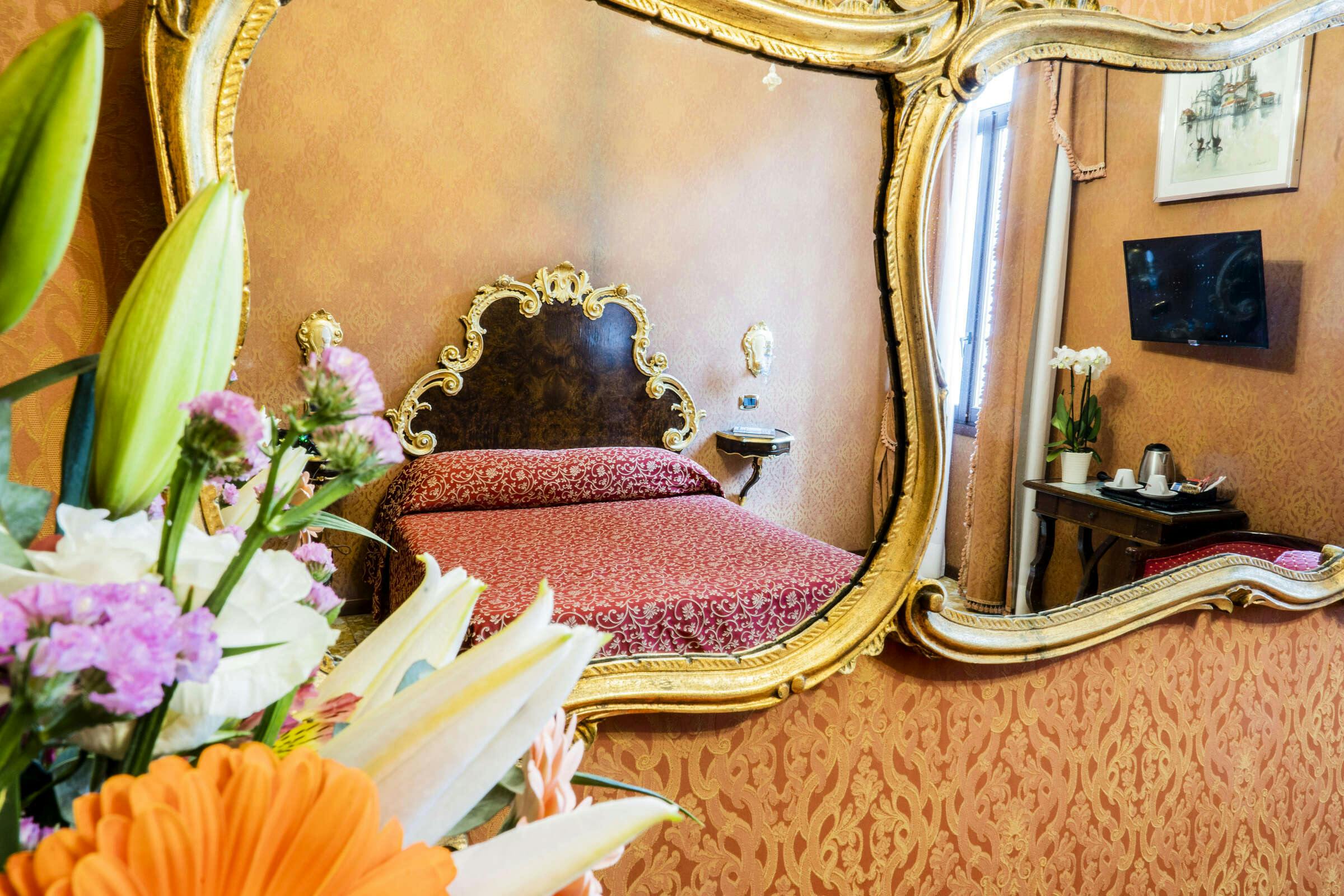 Hotel Ateneo photo 2