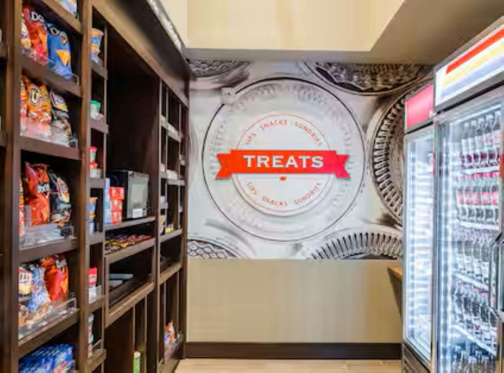 Hotel Hampton Inn & Suites Washington DC-Navy Yard photo 3