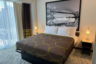 Hotel Super 8 Bronx Stadium photo 1