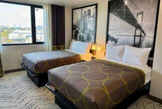 Hotel Super 8 Bronx Stadium photo 2