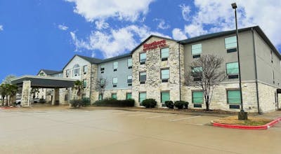 Hawthorn Extended Stay by Wyndham College Station South