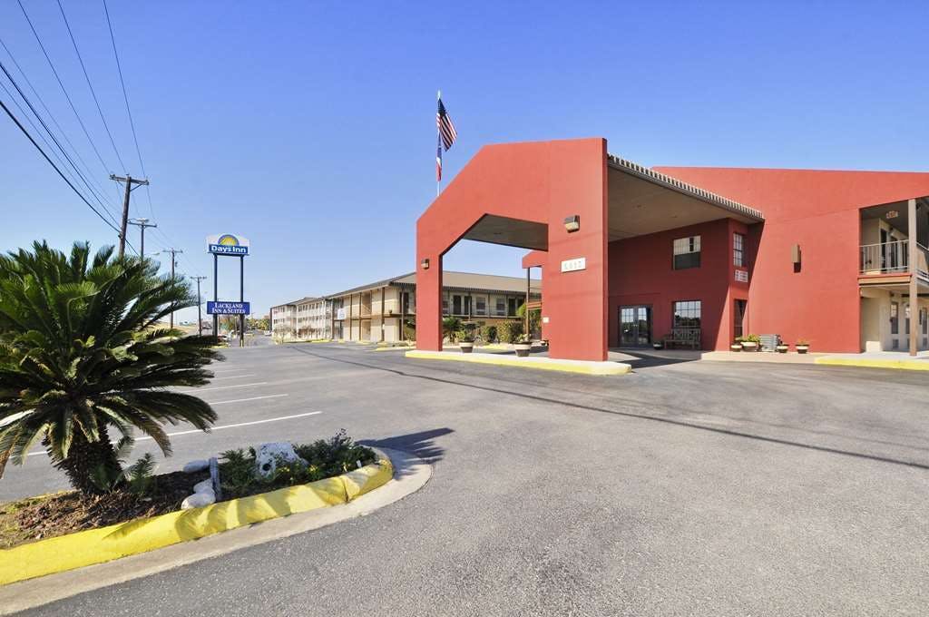 Hotel Days Inn San Antonio Lackland photo 2