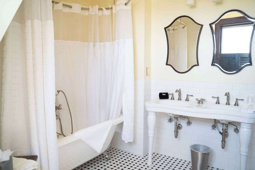 Hotel Sheridan Inn, B/W Signature Collection photo 5