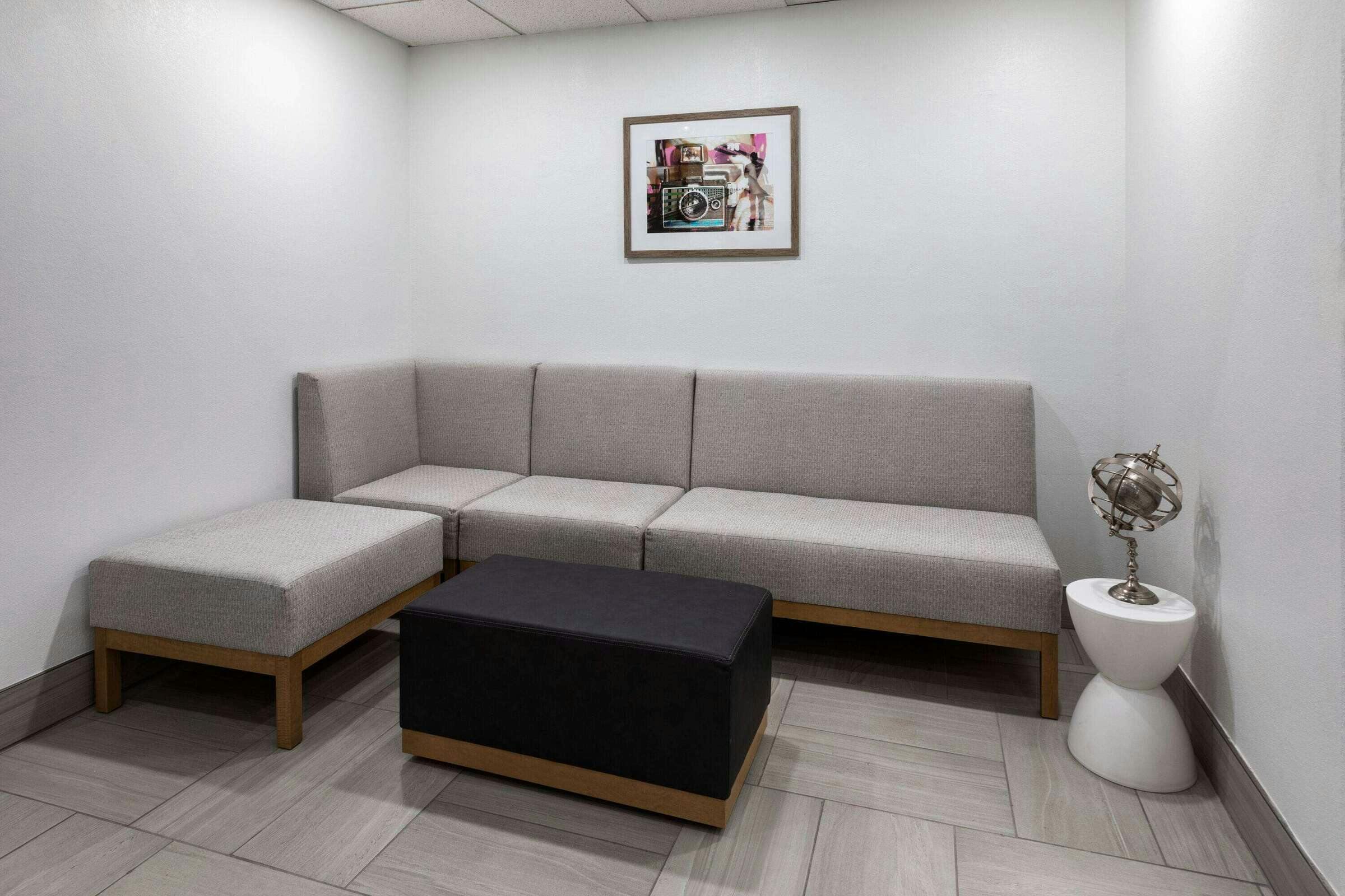 Hotel La Quinta Inn & Suites by Wyndham Meridian photo 5