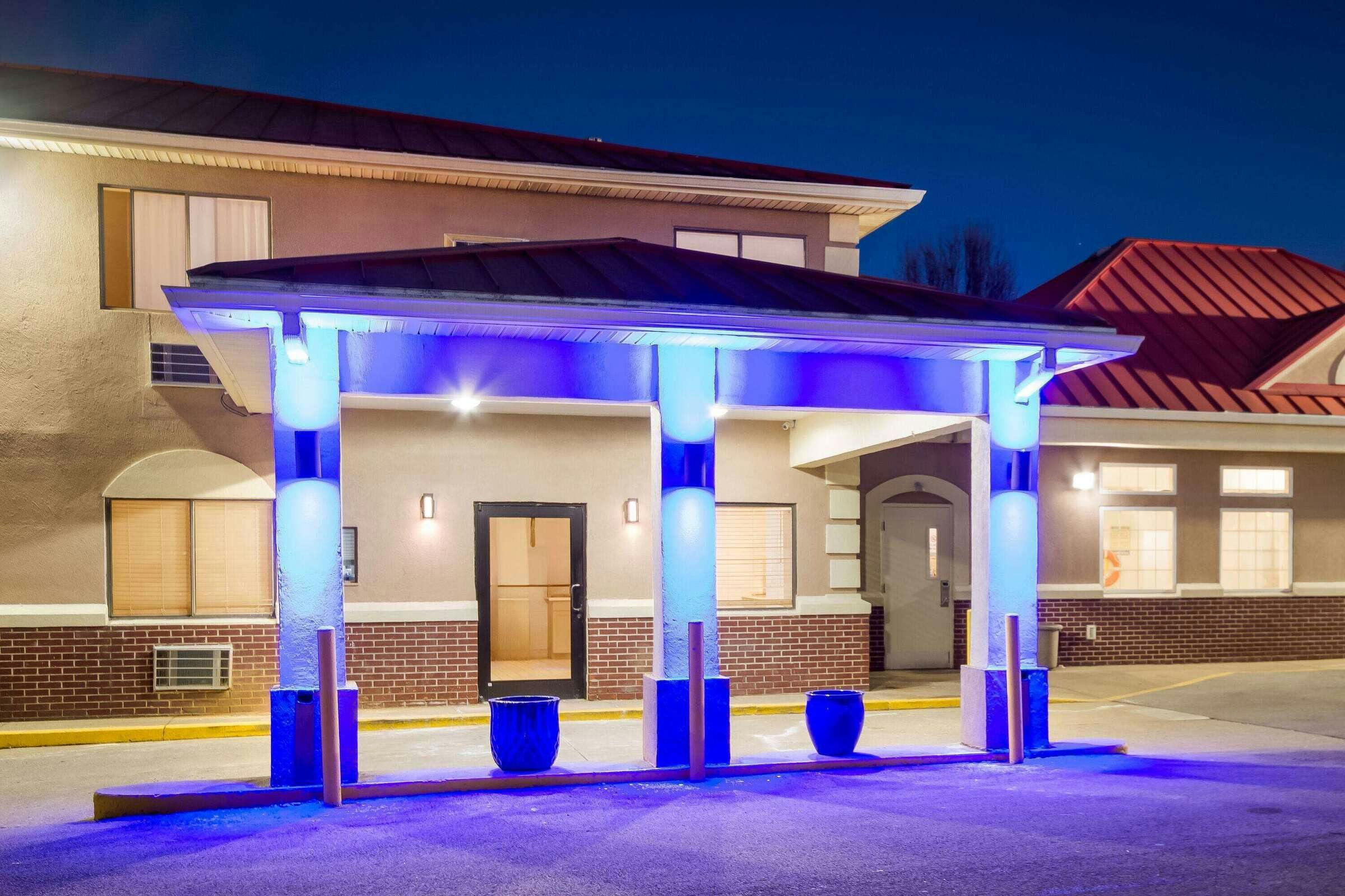 Hotel Super 8 Elizabethtown KY photo 5