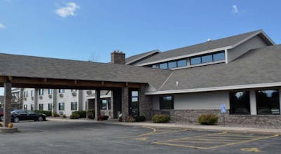 FairBridge Inn & Suites Thorp