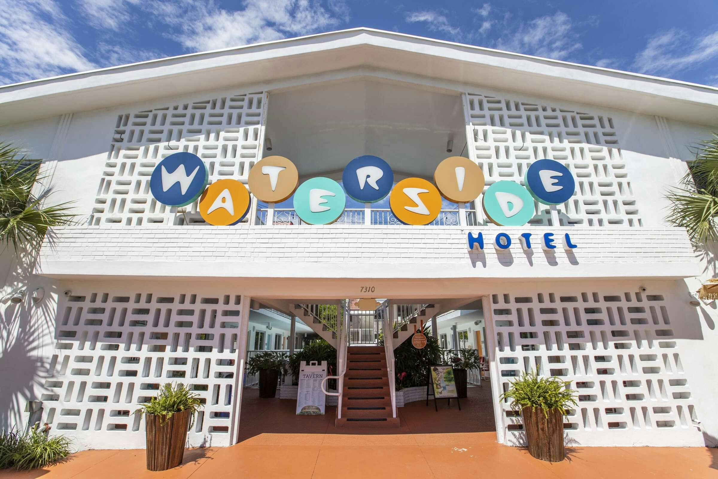 Waterside Hotel + Suites