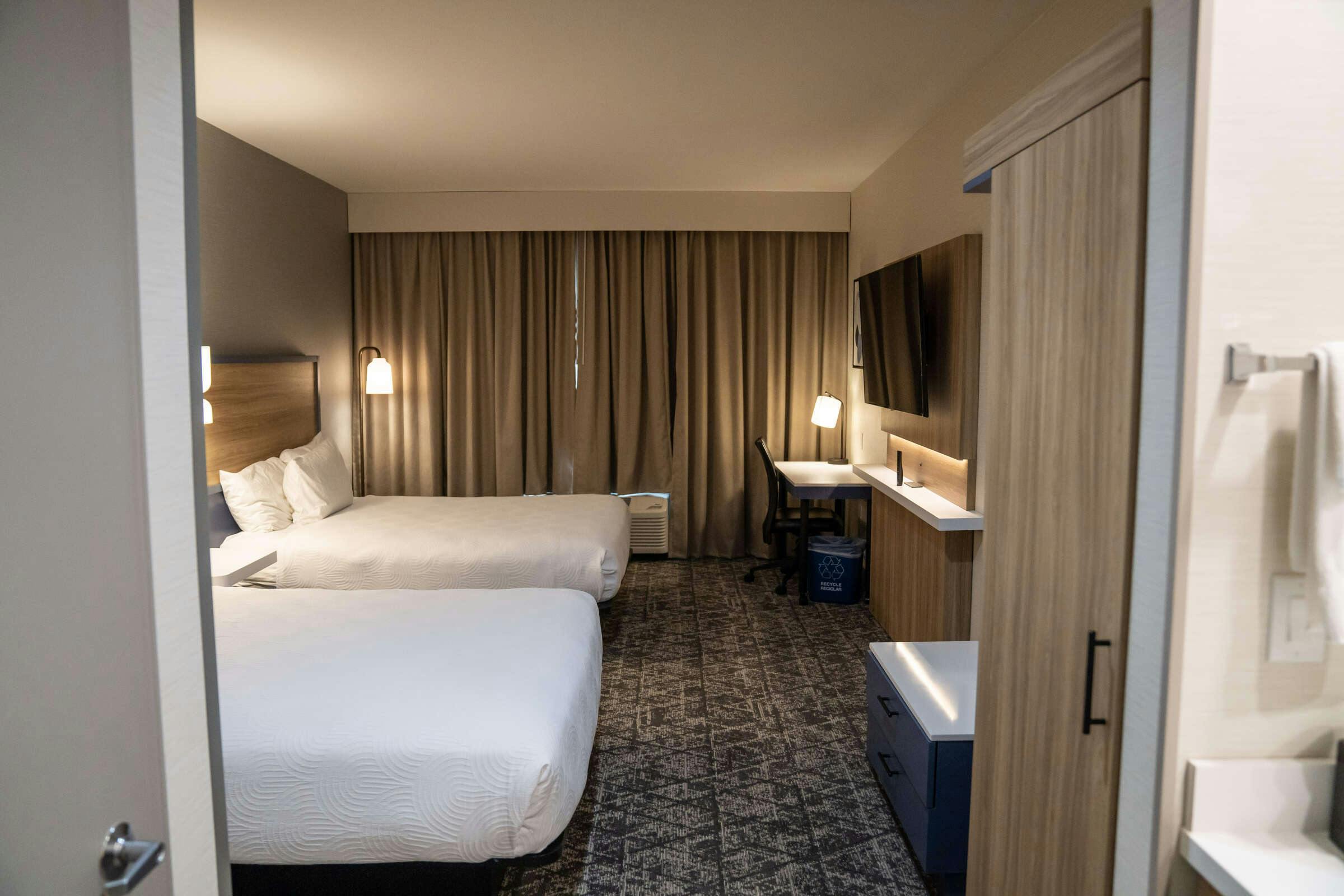 Hotel Country Inn & Suites by Radisson photo 1