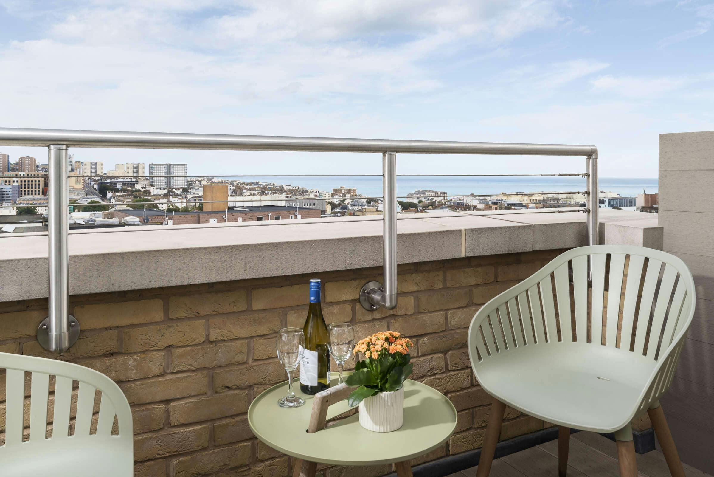 Hotel Q Square by Supercity Aparthotels photo 2