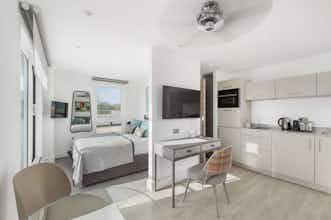 Hotel Q Square by Supercity Aparthotels photo 4