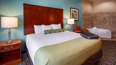 Hotel Best Western Plus Monahans Inn & Suites photo 1