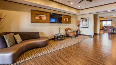 Hotel Best Western Plus Seminole Hotel & Suites photo 3